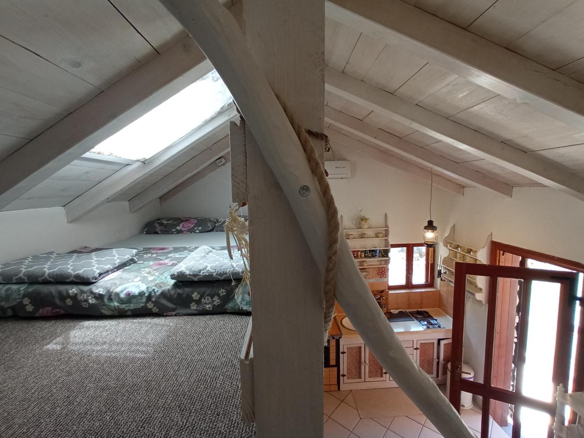 Vikendica Sea Side House For Two In A Wilderness *